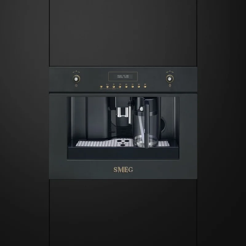 Кафемашини и кафеавтомати Кафе автомат Smeg CMS8451A