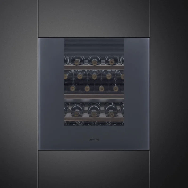Виноохладители Виноохладител за вграждане Smeg CVI129G