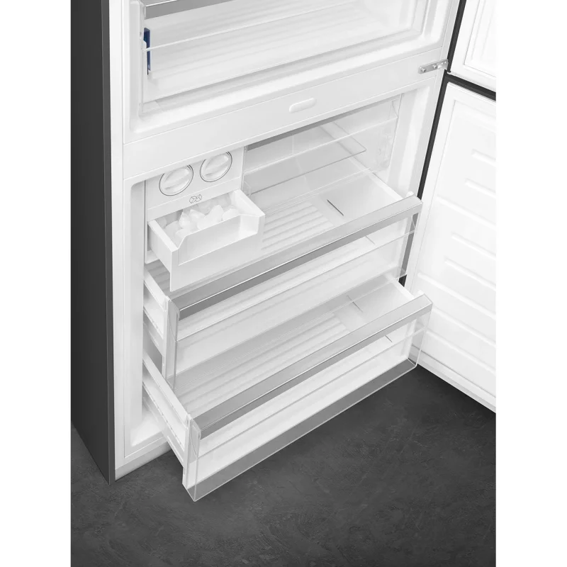 Хладилници с две врати Хладилник Smeg FA8005RAO5