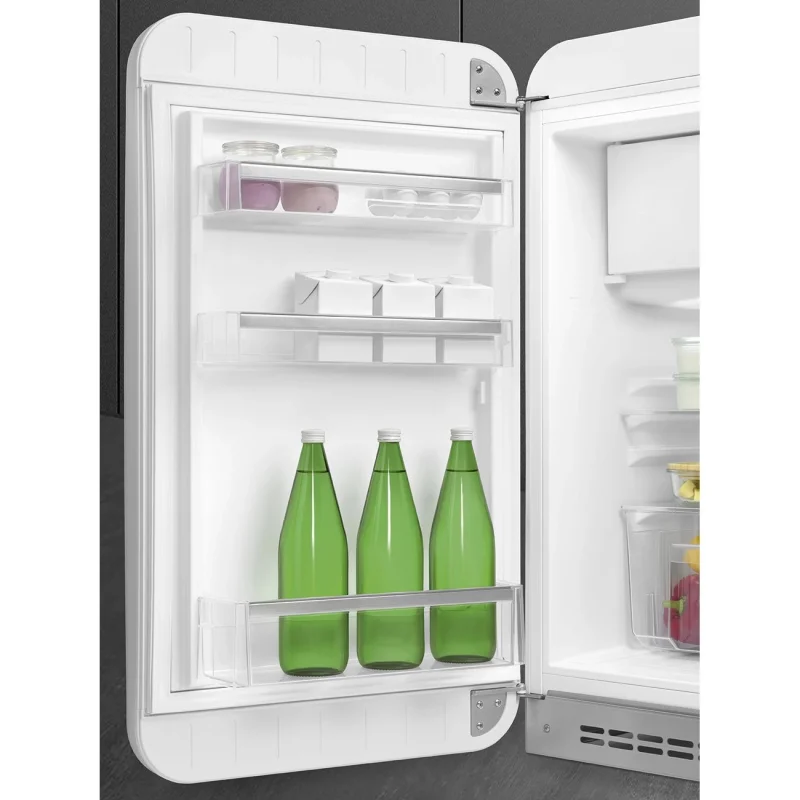 Хладилници с една врата Хладилник с камера Smeg FAB10LWH6