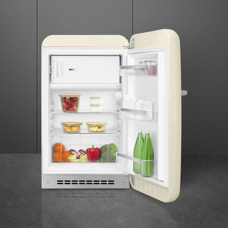 Хладилници с една врата Хладилник с камера Smeg FAB10RCR6
