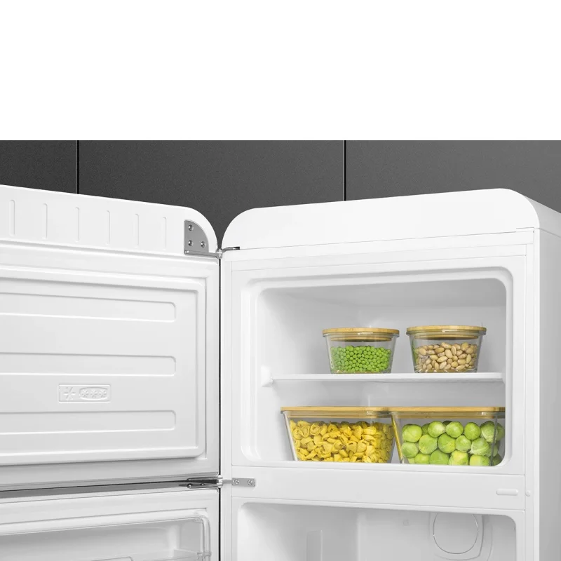 Хладилници с две врати Хладилник с камера Smeg FAB30LWH5