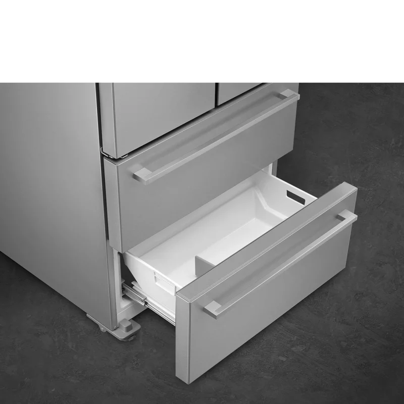 Хладилници с четири врати Хладилник Smeg FQ55FXDE