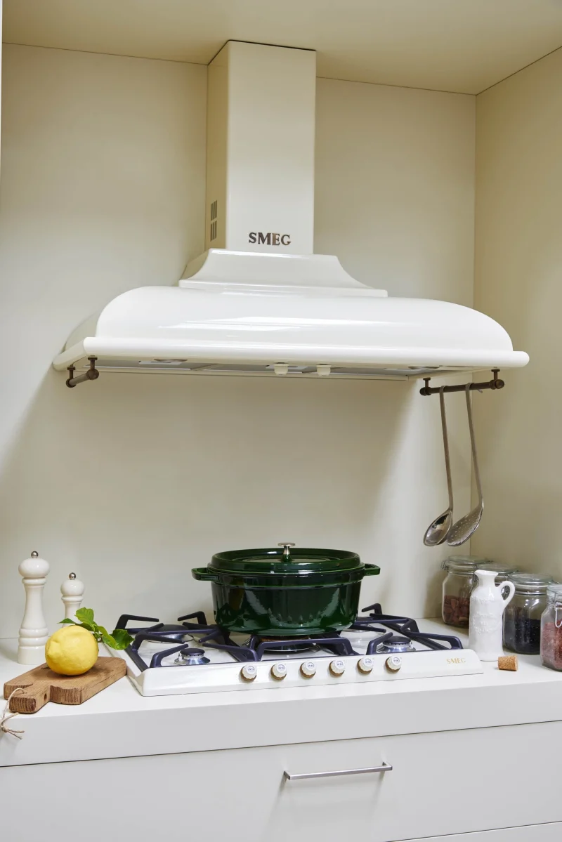 Аспиратори за стенен монтаж Аспиратор Smeg KCI19POE