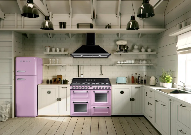 Аспиратори за стенен монтаж Аспиратор Smeg KT110BLE