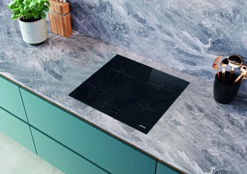 Витрокерамични Стъклокерамичен плот Smeg SE264TD1