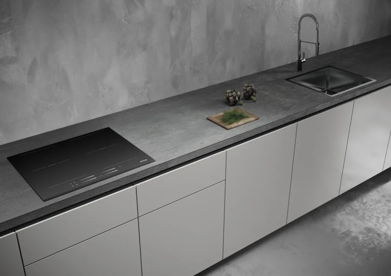 Индукционни Индукционнен плот Smeg SI2M7643B
